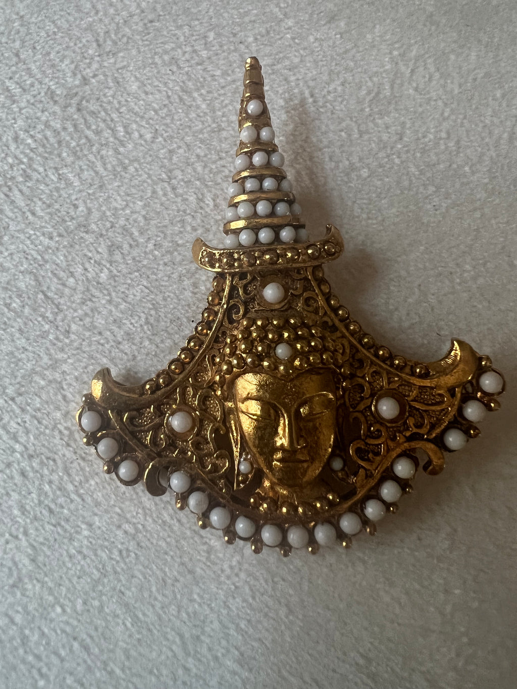 Vintage Asian Princess Brooch