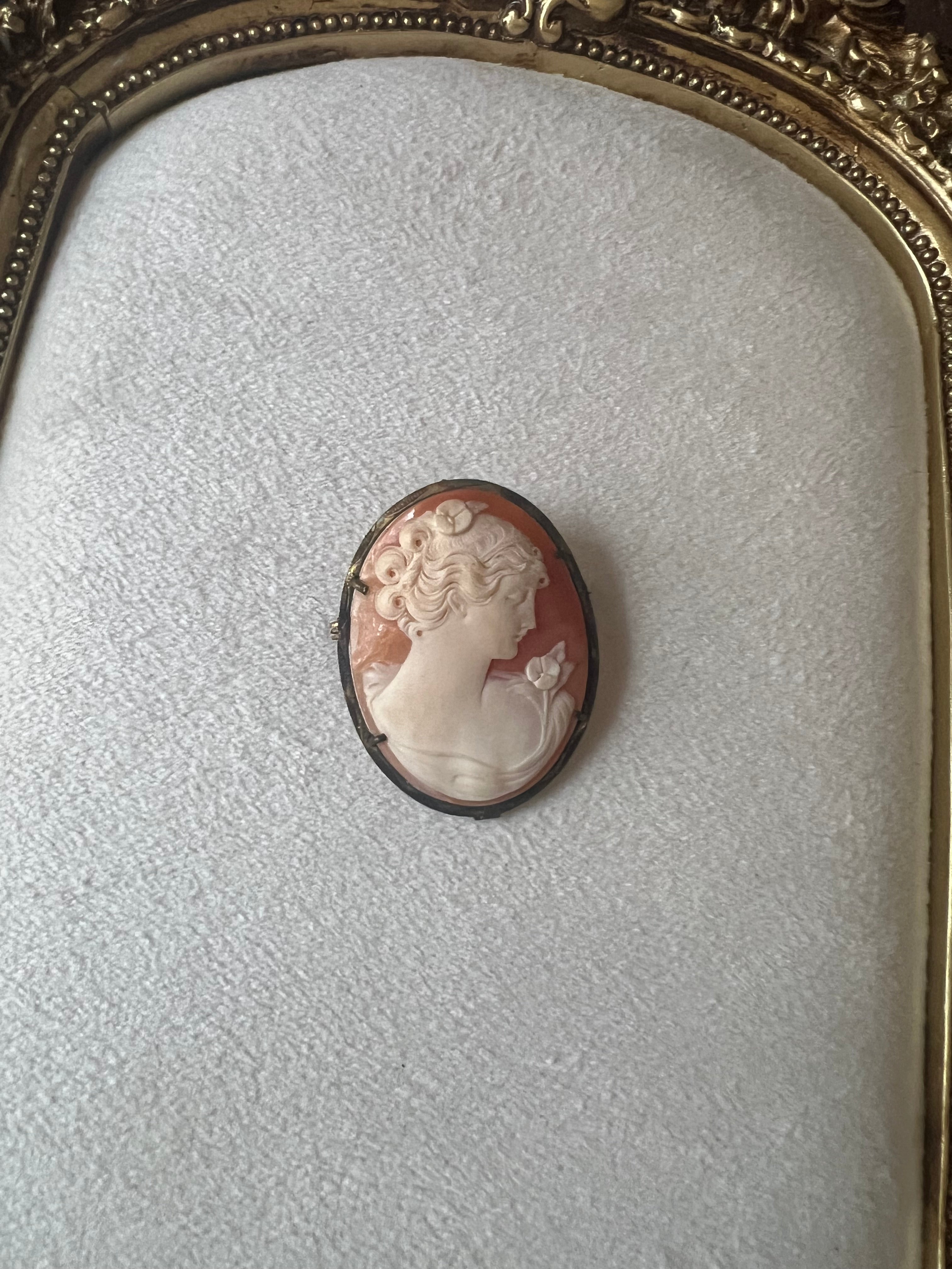 Antique Gold Filled Cameo Brooch Pendant