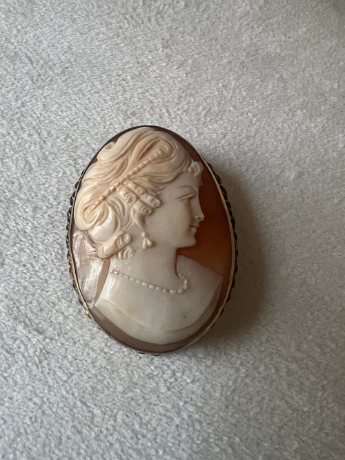 Antique Gold Filled Cameo Brooch Pendant